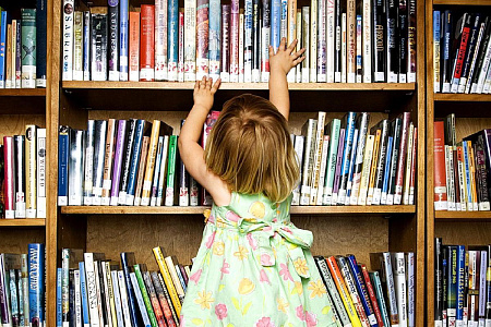 Литературный праздник «Нужны ли книжки девчонкам и мальчишкам»