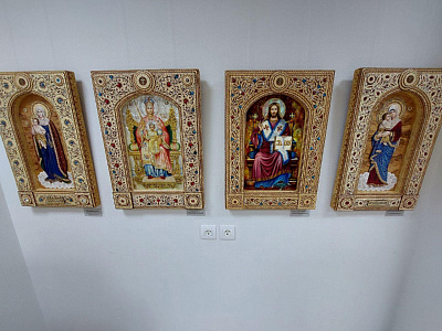 Выставка берестяных икон «Святые Праведные Воины»